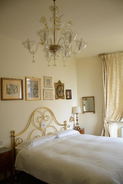 Language And Art Bed & Breakfast Ascoli Piceno Exterior photo