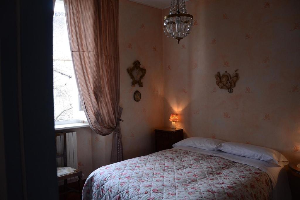 Language And Art Bed & Breakfast Ascoli Piceno Exterior photo